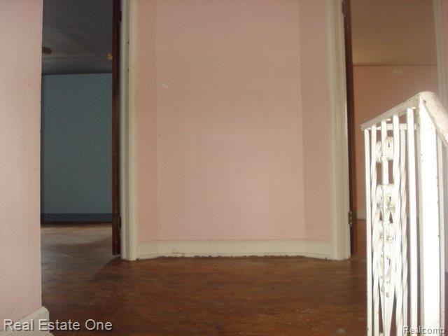 8055 Rolyat Street Detroit, MI 48234 - Photo 12 of 25 DSC05747