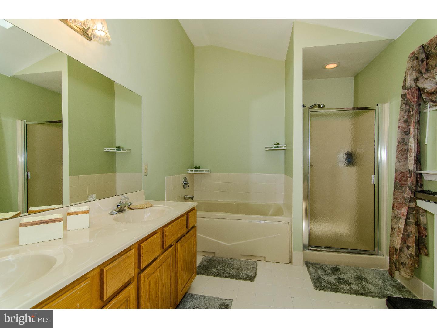 140 West Clearfield Road Havertown, PA 19083 - Photo 14 of 25 Gallery Image 14