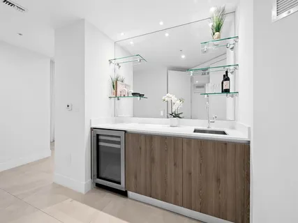 $2,950,000 | 321 North Birch Road, Unit 502, Fort Lauderdale, FL 33304