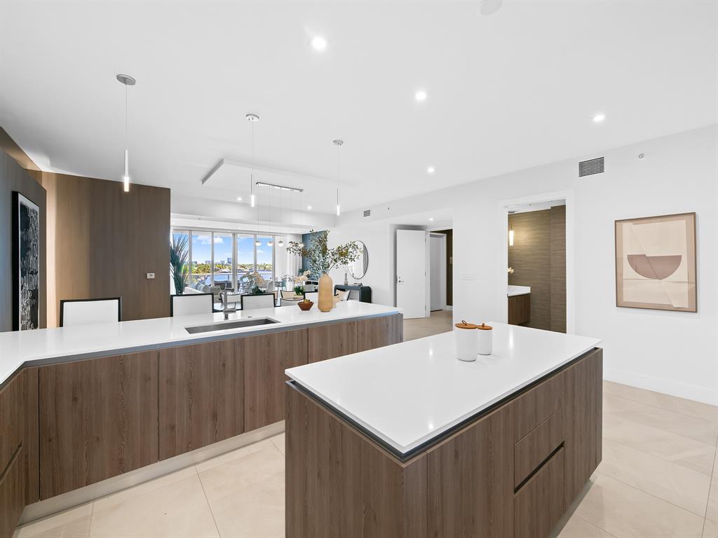 321 North Birch Road, Unit 502 Fort Lauderdale, FL 33304 - Photo 10 of 56