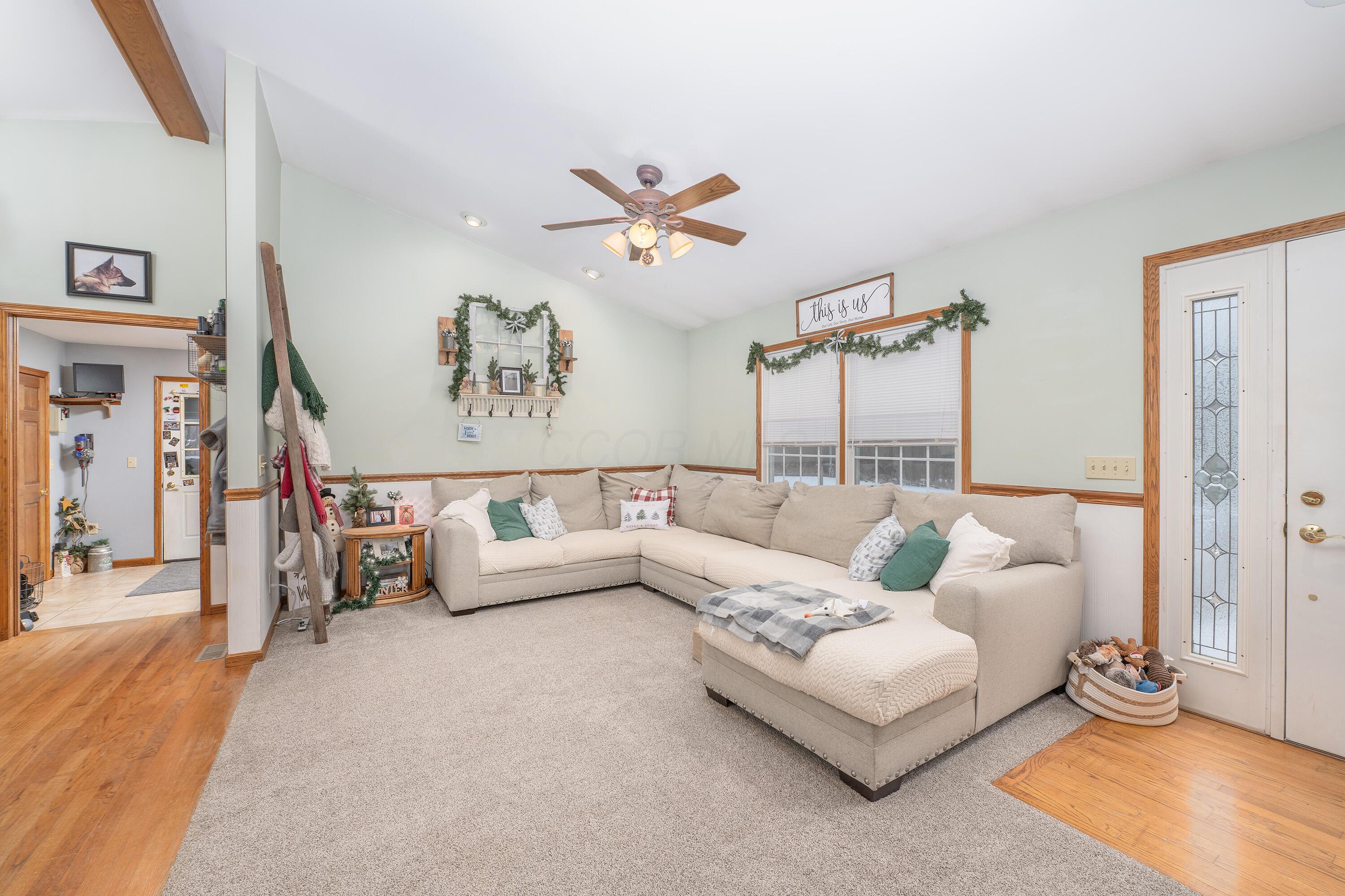 8359 New Delaware Road Mount Vernon, OH 43050 - Photo 5 of 25 8359ND_07