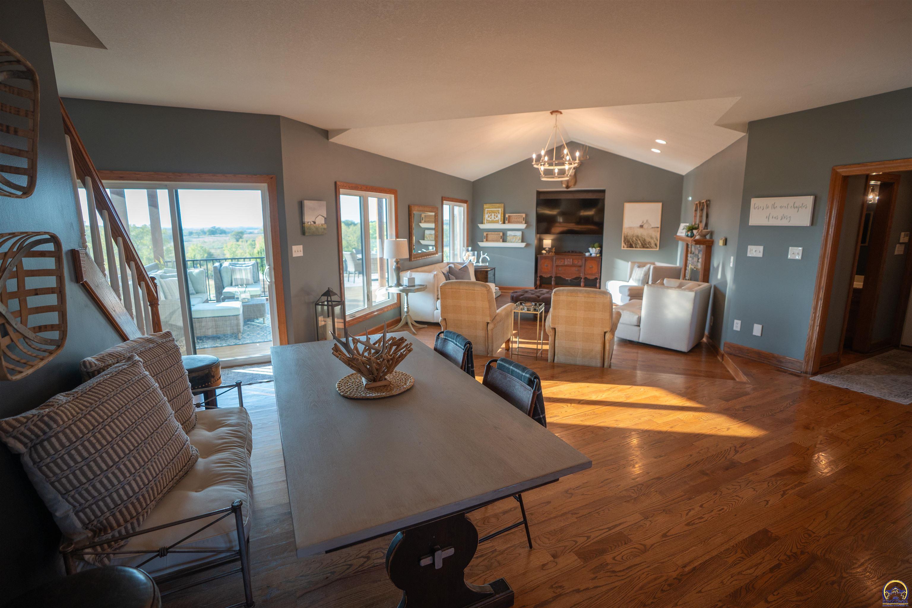 5721 Northwest Humphrey Road Topeka, KS 66618 - Photo 19 of 57