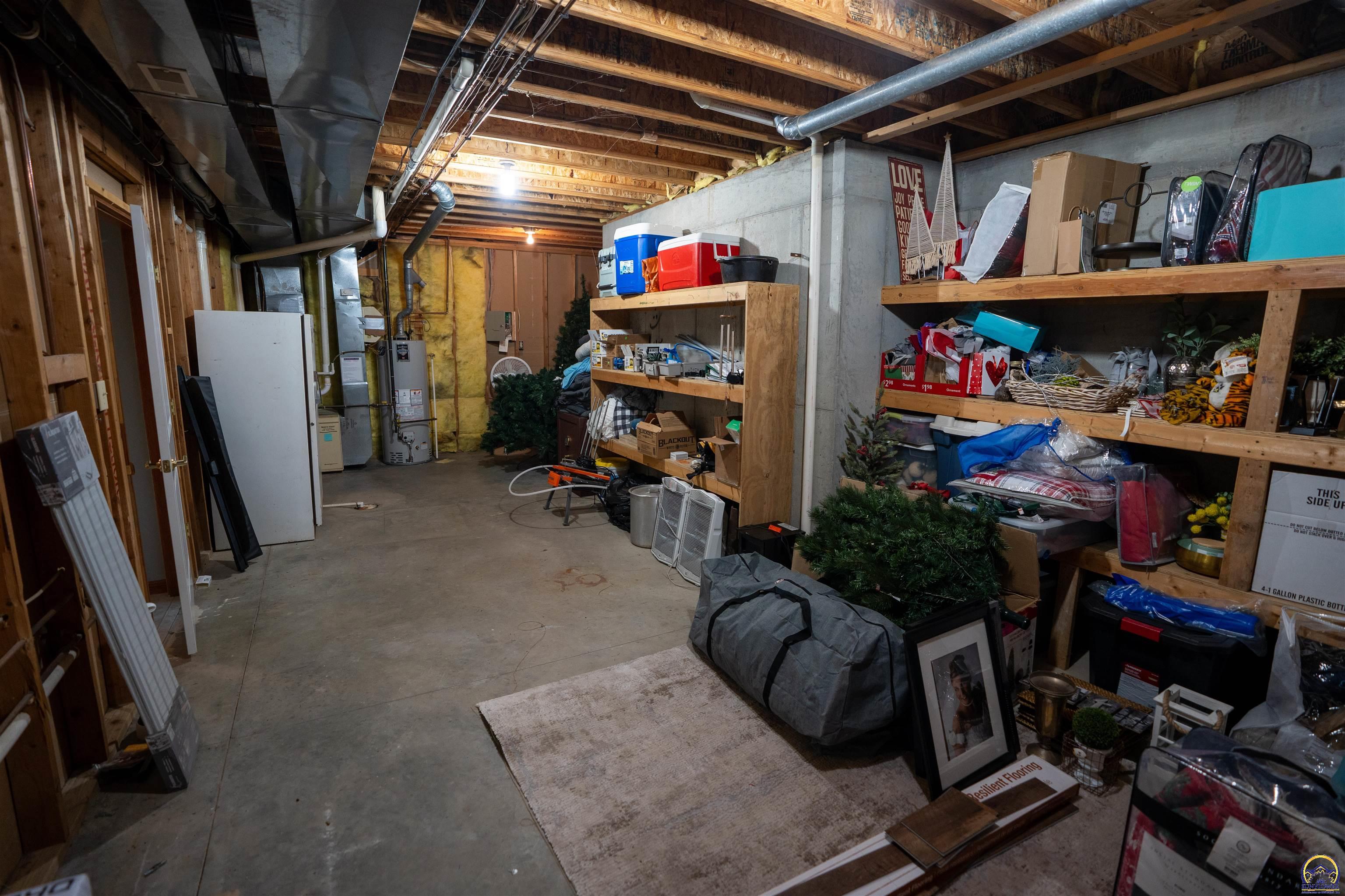 5721 Northwest Humphrey Road Topeka, KS 66618 - Photo 46 of 57