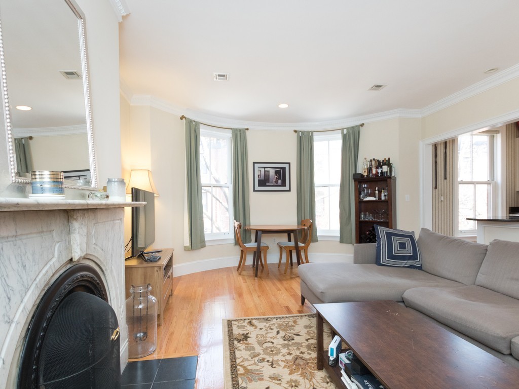 26 Upton Street, Unit 2 Boston, MA 02118 - Photo 4 of 15
