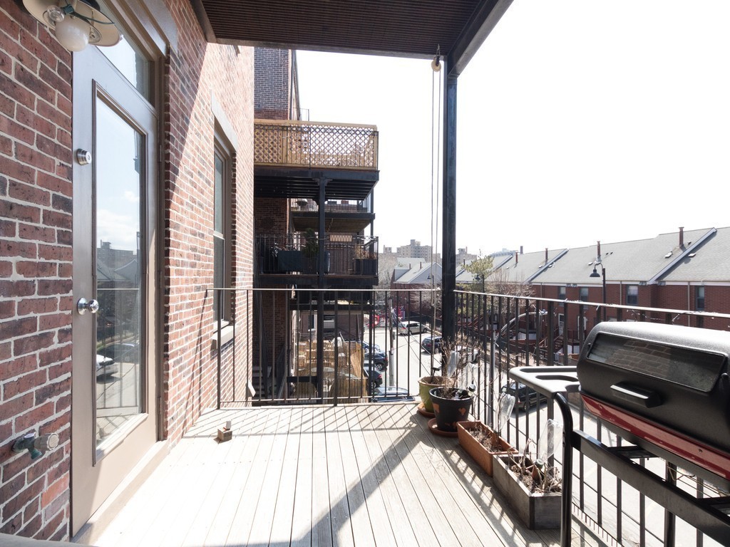 26 Upton Street, Unit 2 Boston, MA 02118 - Photo 9 of 15
