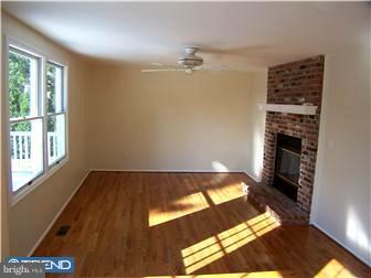932 East Sage Road West Chester, PA 19382 - Photo 5 of 12 Family Room