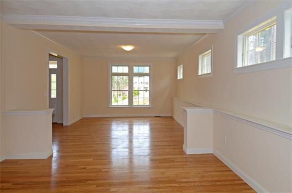 51 Fox Run Road Topsfield, MA 01983 - Photo 9 of 19