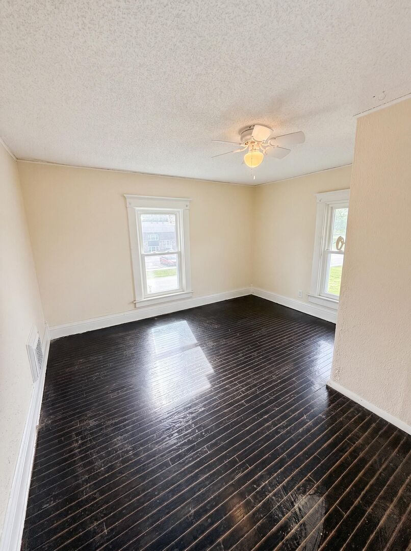240 Maple Street Paw Paw, IL 61353 - Photo 15 of 25