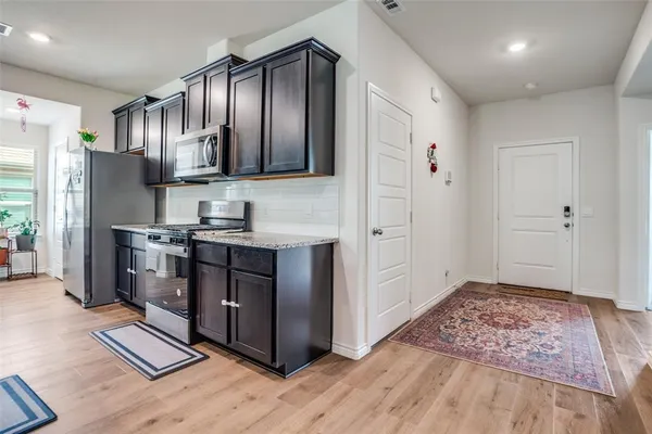 $2,400 | 3901 Kenworth Lane, McKinney, TX 75071