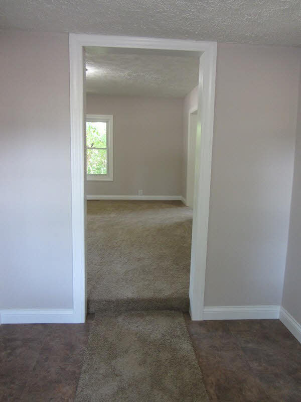 282 Haney Road Carbondale, IL 62901 - Photo 2 of 10