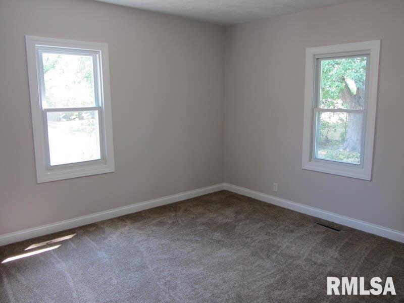 282 Haney Road Carbondale, IL 62901 - Photo 5 of 10