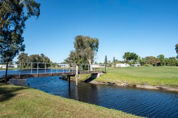 $1,100 | 14 Jacaranda Lane, Port St. Lucie, FL 34952
