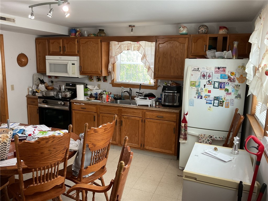 49 Portland Street Providence, RI 02907 - Photo 7 of 15