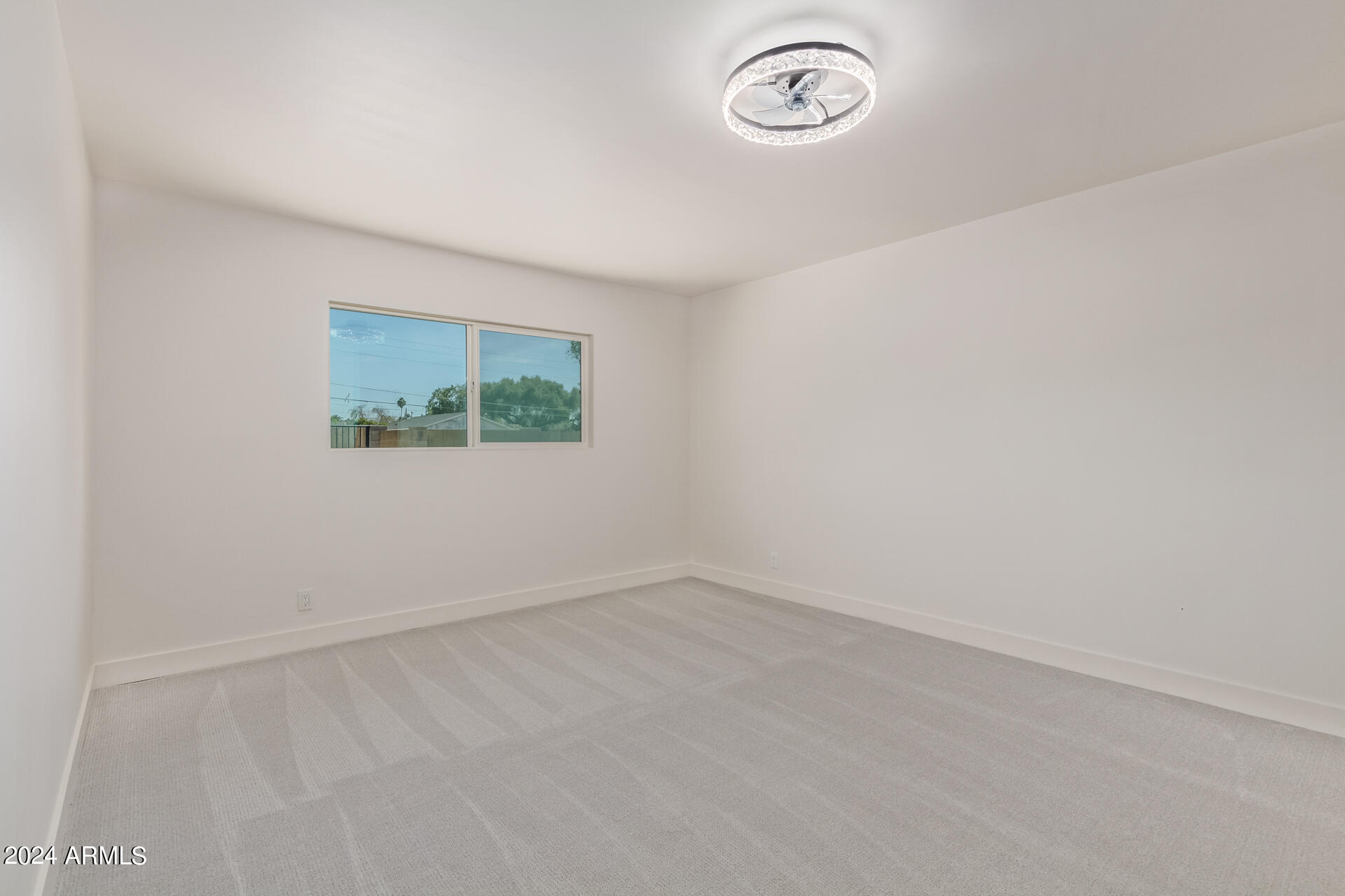 2231 South Evergreen Road Tempe, AZ 85282 - Photo 16 of 28 16 - Evergreen 2231