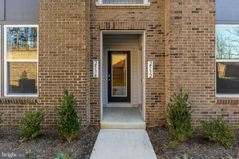 2534 Neabsco Common Place Woodbridge, VA 22191 - Photo 1 of 28