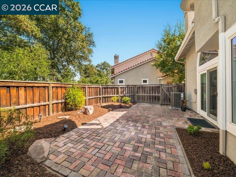 465 South Clovercrest Lane San Ramon, CA 94582 - Photo 32 of 43 Gallery Image 32