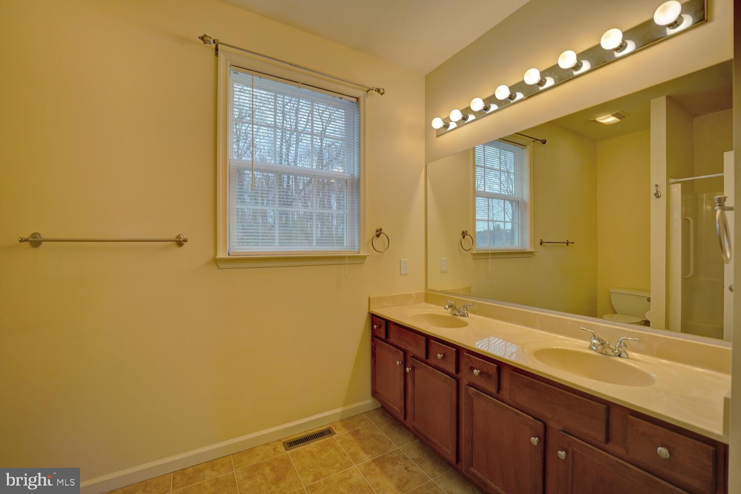 237 Thornton Street Dover, DE 19901 - Photo 12 of 37 Gallery Image 12