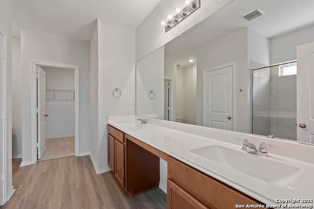 $2,000 | 12306 Vista Rim, Live Oak, TX 78233