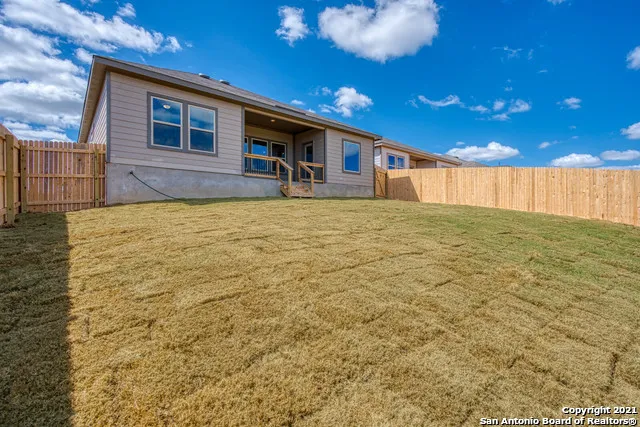 $2,000 | 12306 Vista Rim, Live Oak, TX 78233