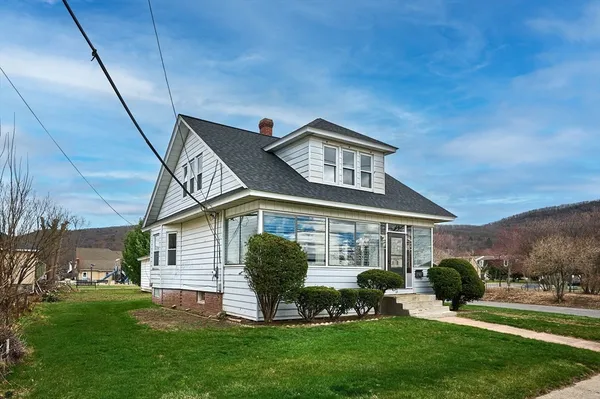$399,500 | 65 Parsons Street, Easthampton, MA 01027