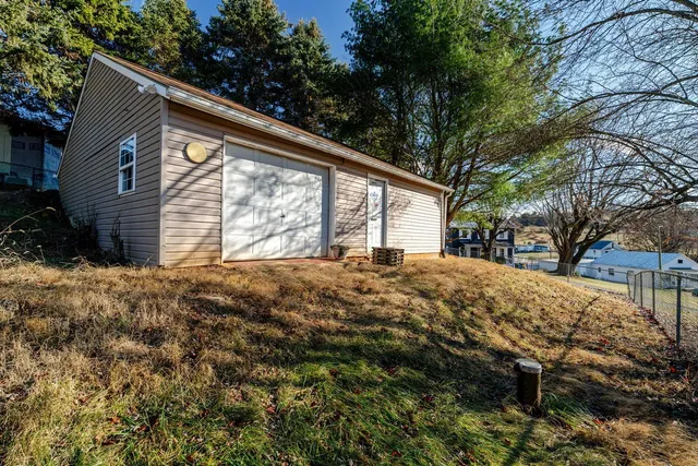 $201,100 | 120 Shutterlee Mill Lane, Staunton, VA 24401