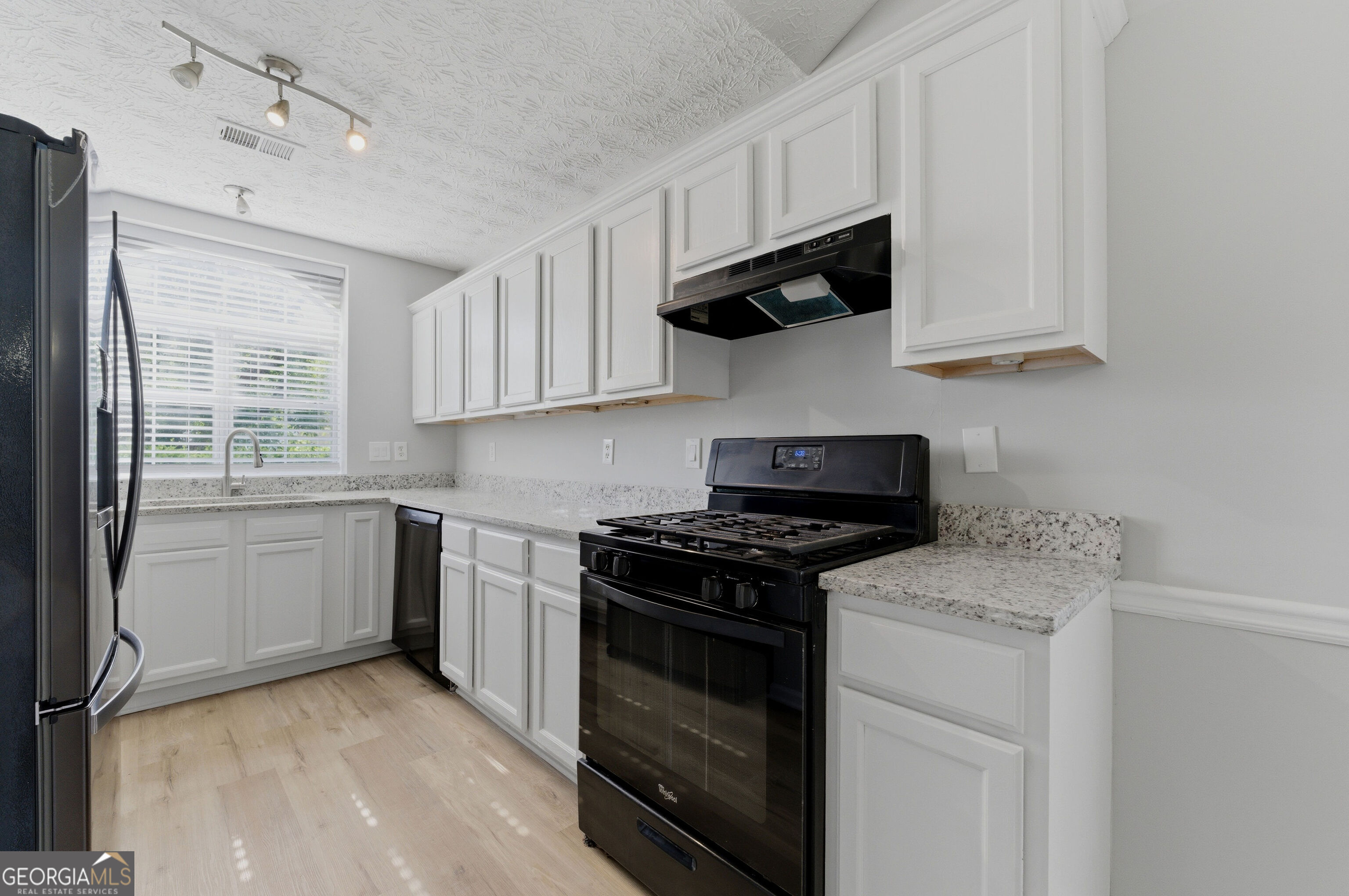 20 Village Walk Covington, GA 30016 - Photo 5 of 20