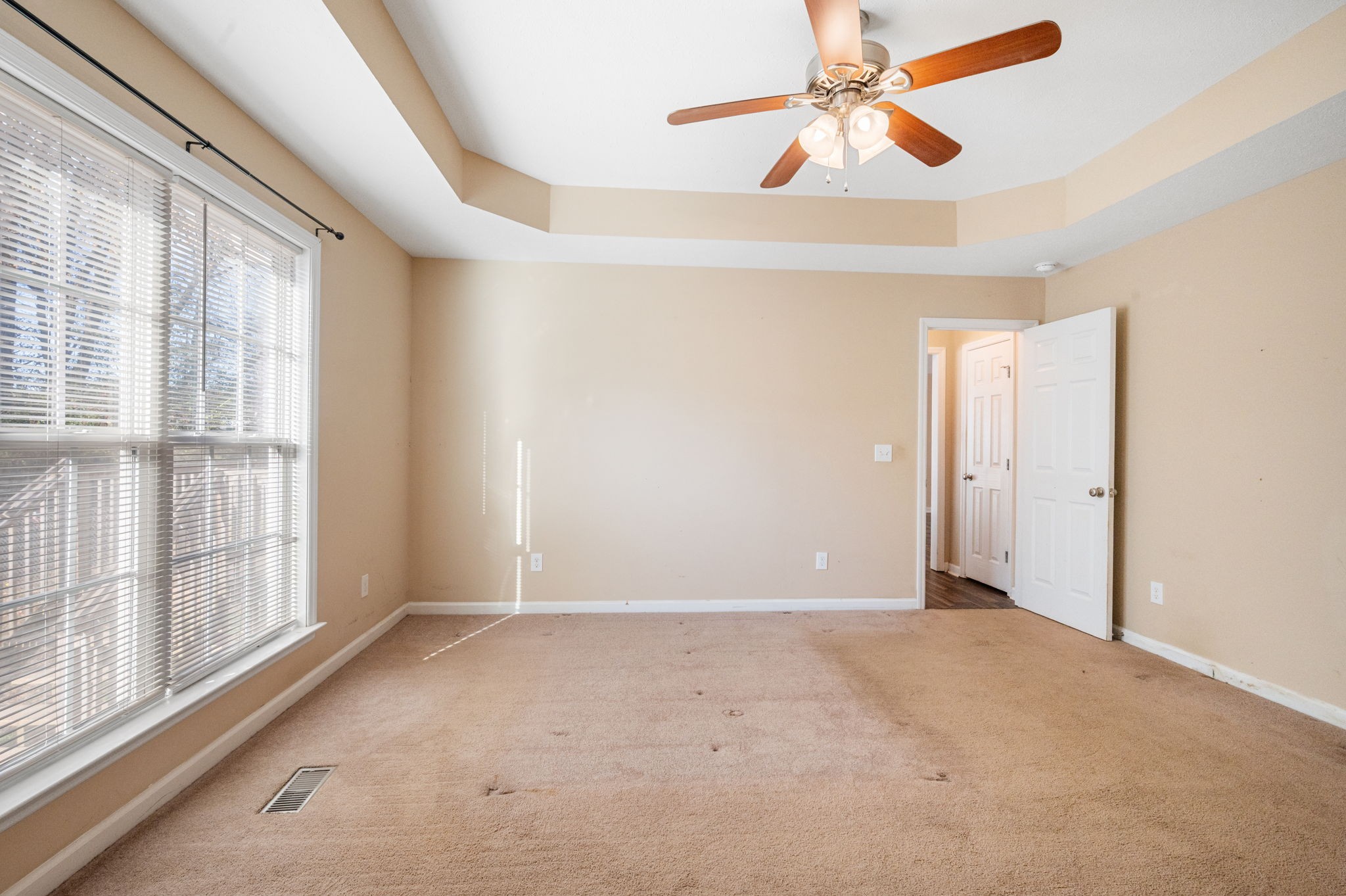 121 Wells Lee Road Elora, TN 37328 - Photo 10 of 48 a view of an empty room with a window