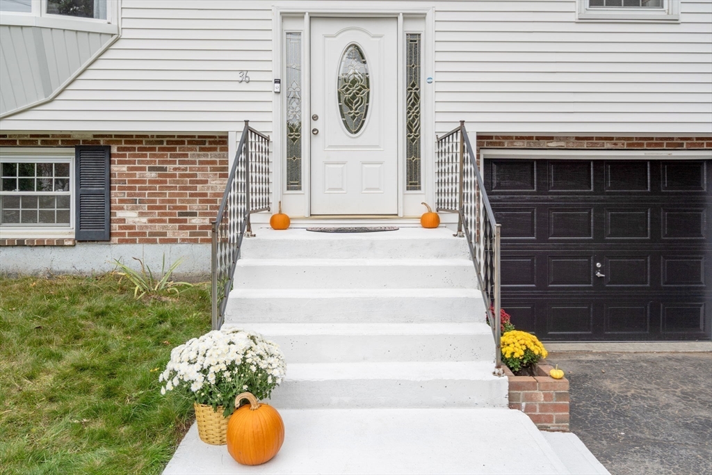 36 Depot Road Templeton, MA 01468 - Photo 26 of 38 a front view of a house with outdoor seating