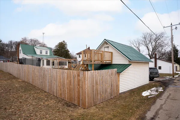 $169,900 | 408 East Main Street, Wauzeka, WI 53826