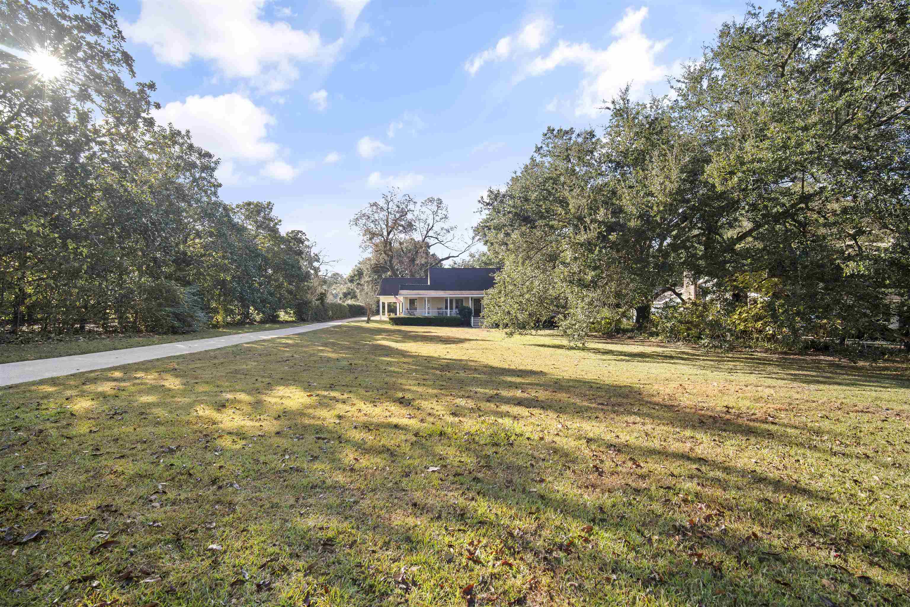 7240 Wood Acres Road Fairhope, AL 36532 - Photo 2 of 21 Yard