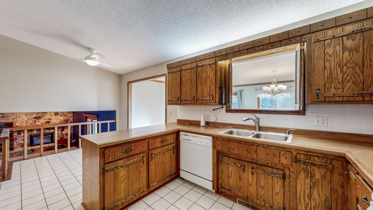 3110 Crescent Lane Northwest Rochester, MN 55901 - Photo 13 of 48