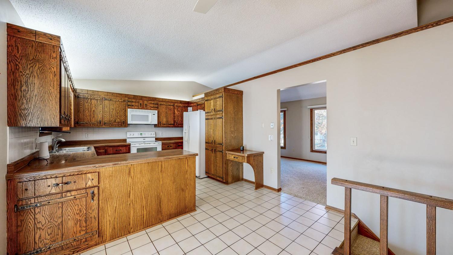 3110 Crescent Lane Northwest Rochester, MN 55901 - Photo 16 of 48