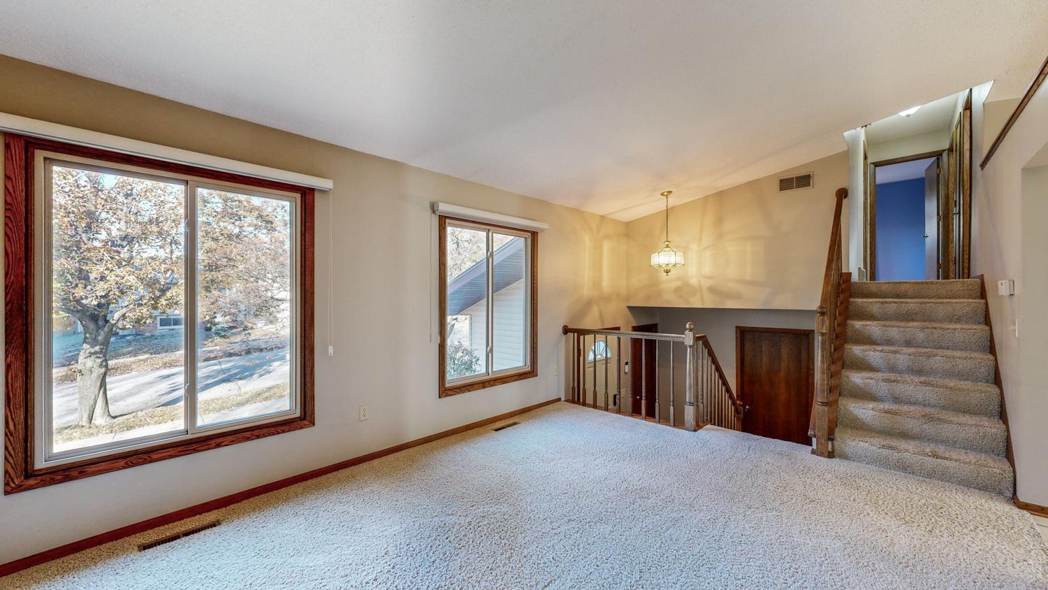 3110 Crescent Lane Northwest Rochester, MN 55901 - Photo 7 of 48
