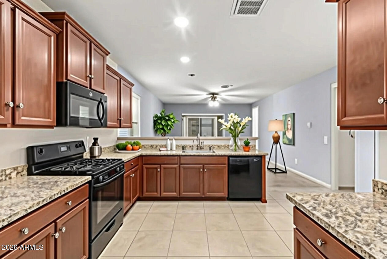 7036 South 77th Lane Laveen, AZ 85339 - Photo 3 of 8 The Perfect Kitchen