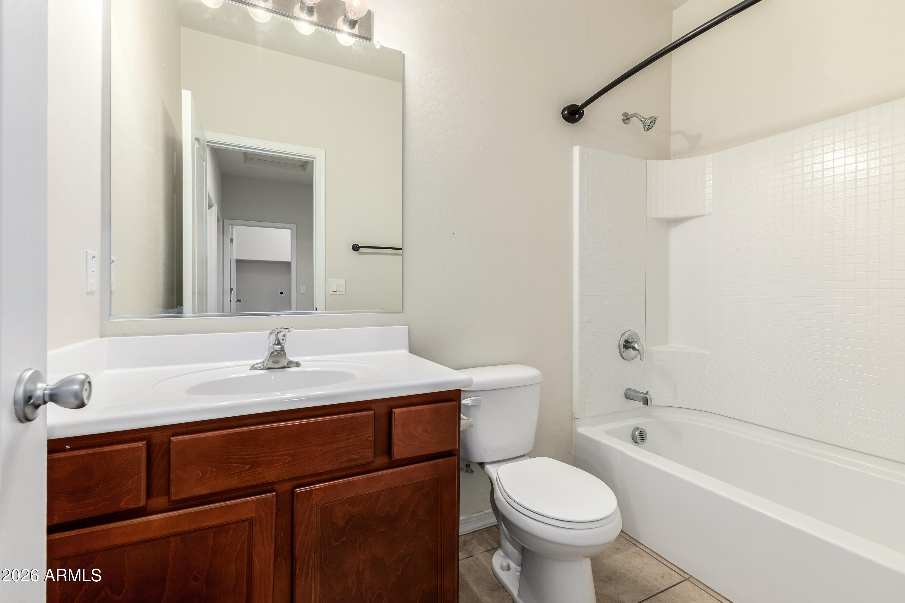 7036 South 77th Lane Laveen, AZ 85339 - Photo 8 of 8 Bathroom