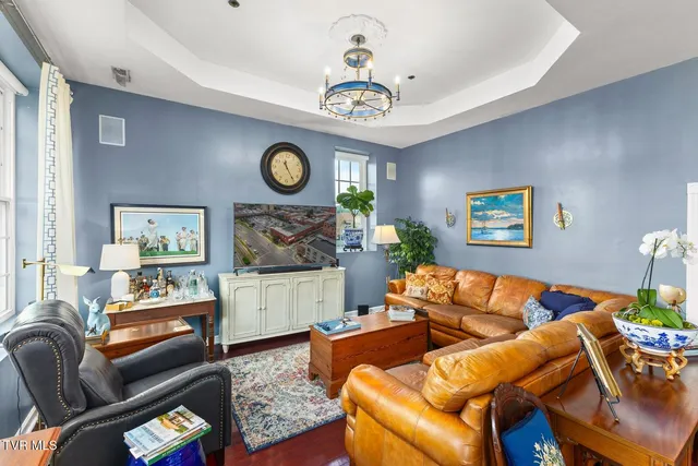 $399,000 | 414 South Roan Street, Unit 202, Johnson City, TN 37604