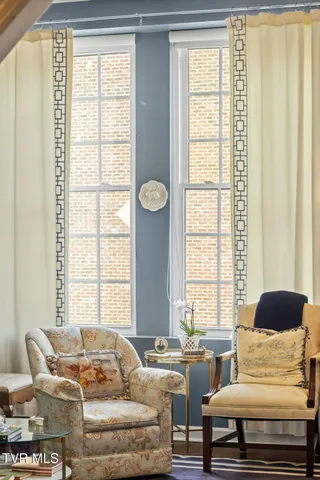 $399,000 | 414 South Roan Street, Unit 202, Johnson City, TN 37604