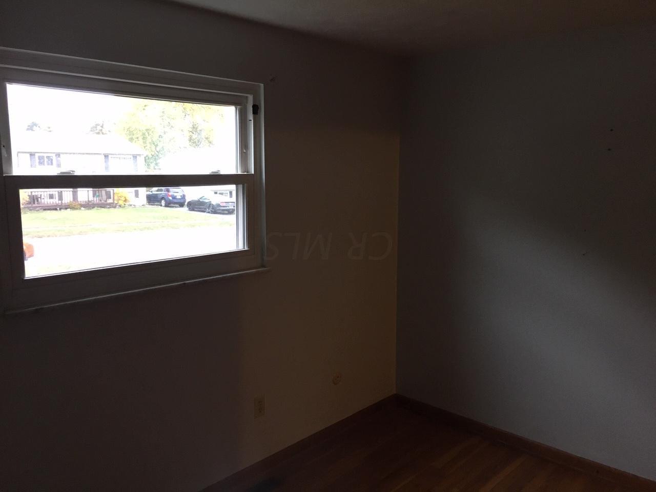 3446 Burbank Road Columbus, OH 43232 - Photo 13 of 16