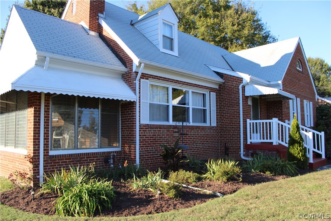 5922 Brookfield Road Richmond, VA 23227 - Photo 2 of 43 Gallery Image 2
