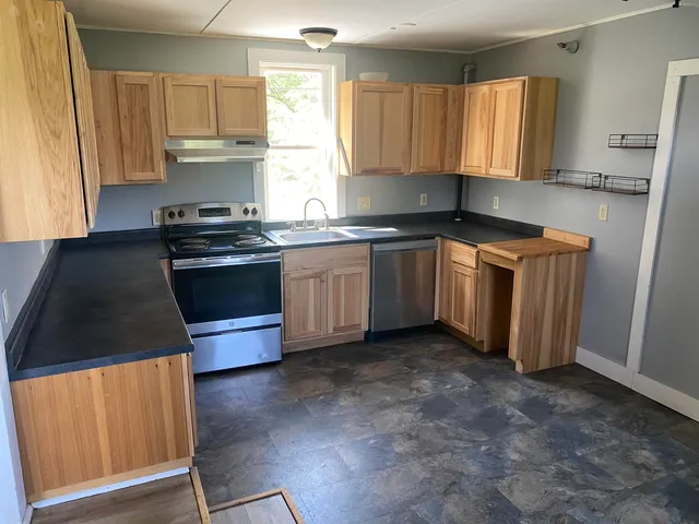 $349,000 | 601 River Road South, Putney, VT 05346