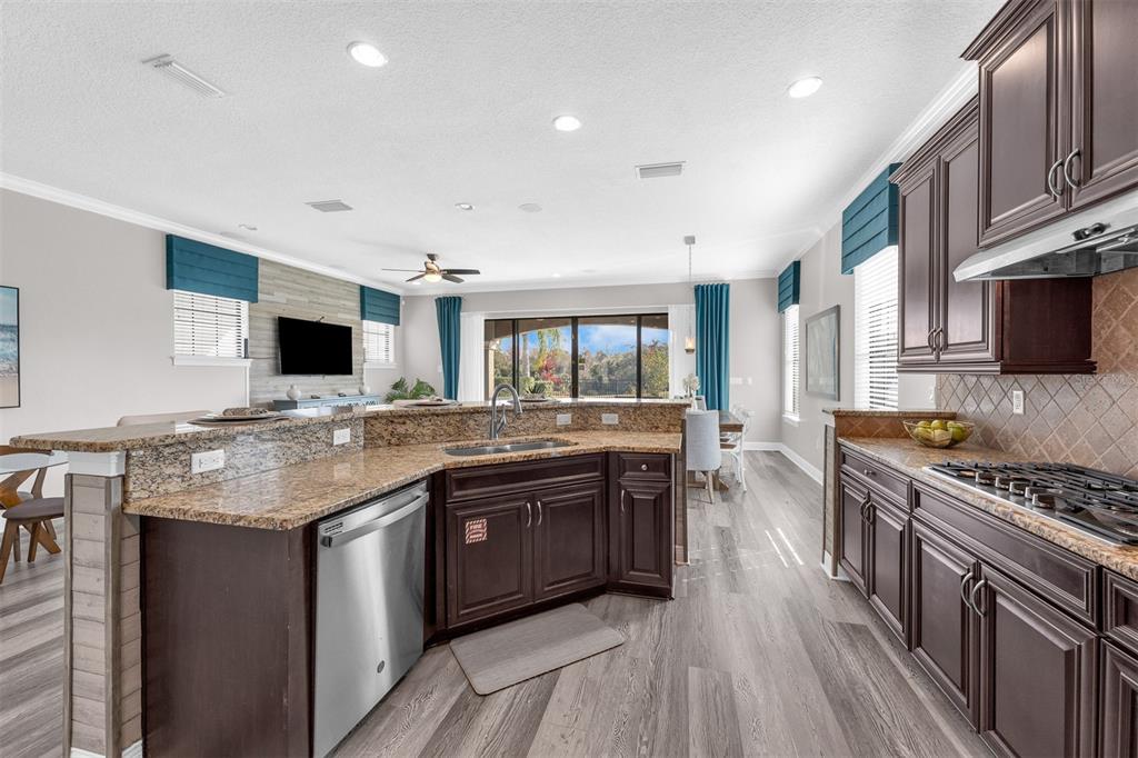 1181 Castle Pines Court Reunion, FL 34747 - Photo 14 of 76