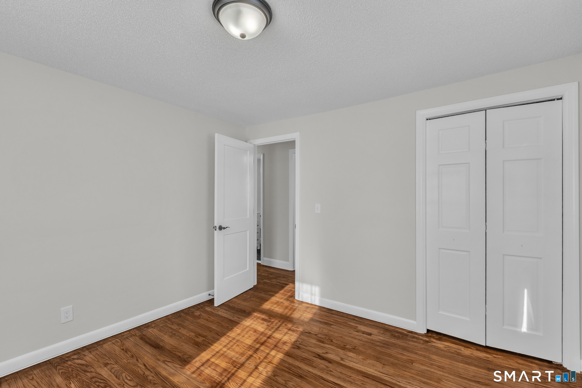 22 Mohawk Circle Newington, CT 06111 - Photo 29 of 39 a view of room