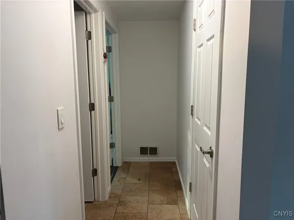 $3,100 | 7667 Charlemont Drive, Manlius, NY 13104