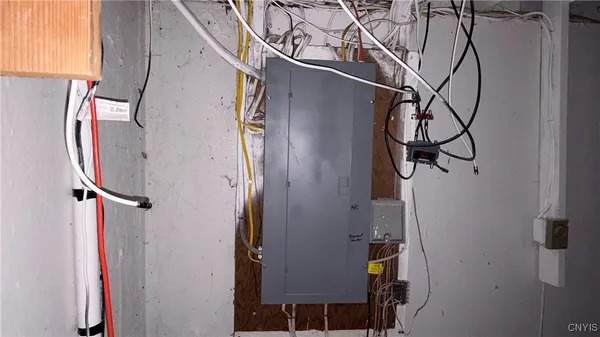 $3,100 | 7667 Charlemont Drive, Manlius, NY 13104