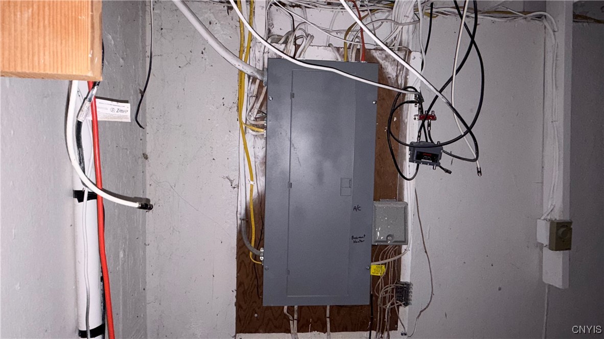 7667 Charlemont Drive Manlius, NY 13104 - Photo 31 of 33 Electric panel