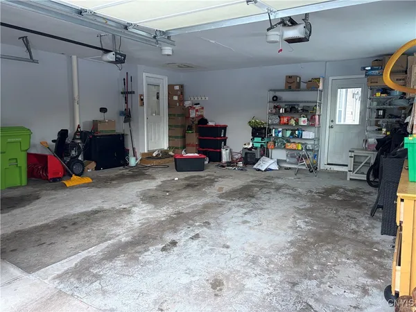 $3,100 | 7667 Charlemont Drive, Manlius, NY 13104