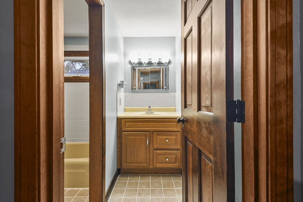 3 Pantheon Road Lakeville, MA 02347 - Photo 27 of 32 Gallery Image 27