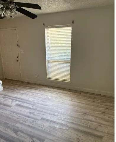 $1,630 | 2729 Hurstview Drive, Unit D, Hurst, TX 76054