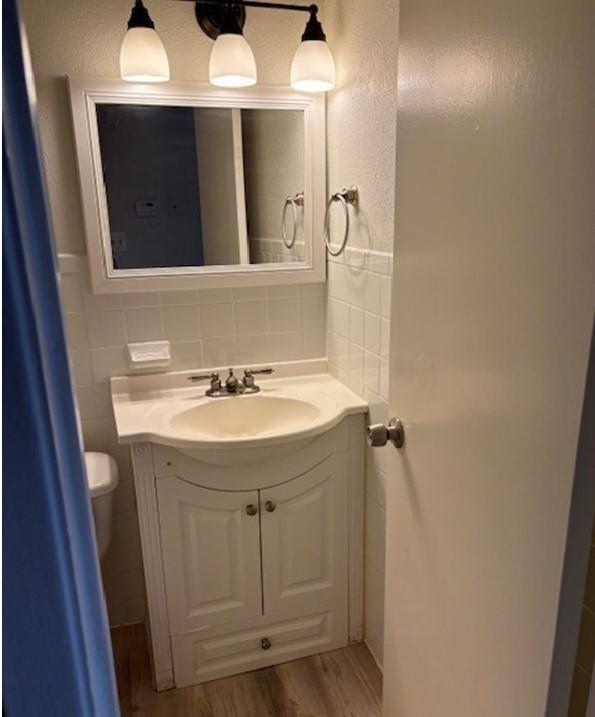 2729 Hurstview Drive, Unit D Hurst, TX 76054 - Photo 9 of 18