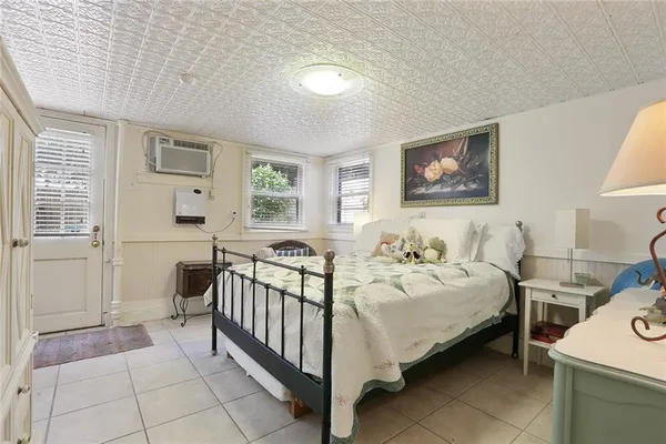 $5,600 | 1700 Audubon Street, New Orleans, LA 70118